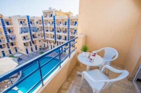 Pool View Near El Gouna With Top Floor Balcony & Kitchen - 2 x Large Pools - European Standards - Tiba Resort C34